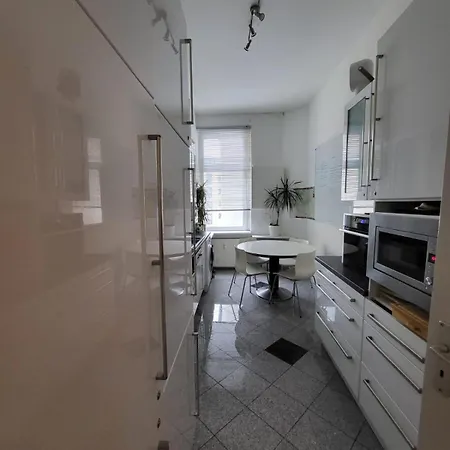 Cosy And Flat With Piano Berlin