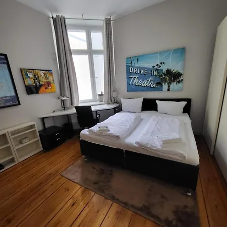 Cosy And Flat With Piano Apartment Berlin